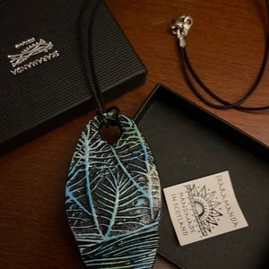 Skaramanda Pendent Necklace